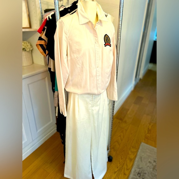 Light Pink Tommy Blouse - Picture 3 of 3